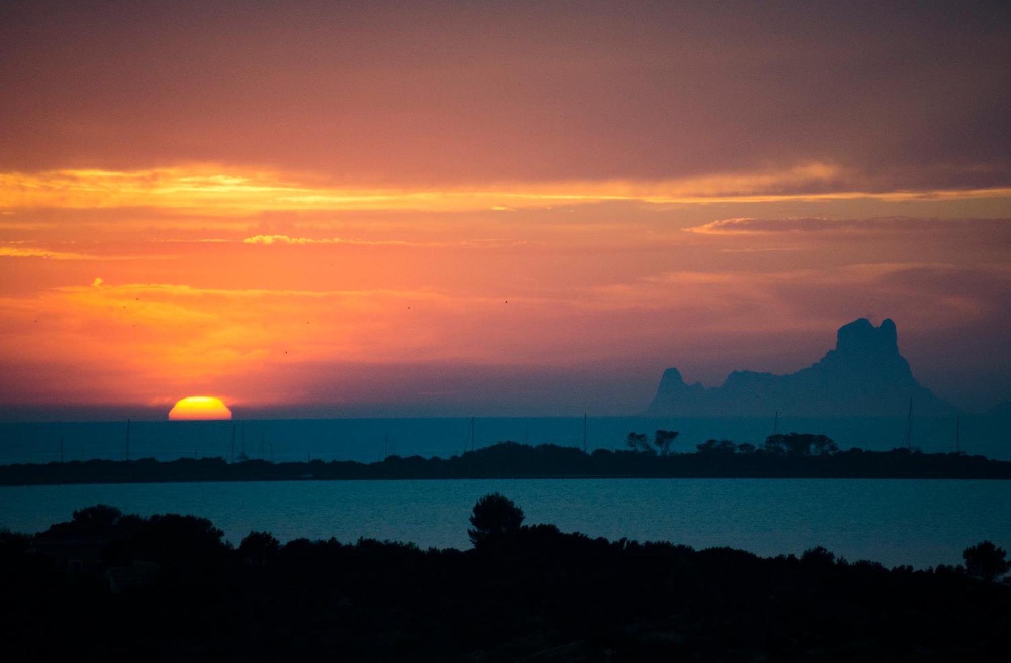 Five Flowers Hotel Formentera, Member Of Melia Collection Es Pujols Εξωτερικό φωτογραφία
